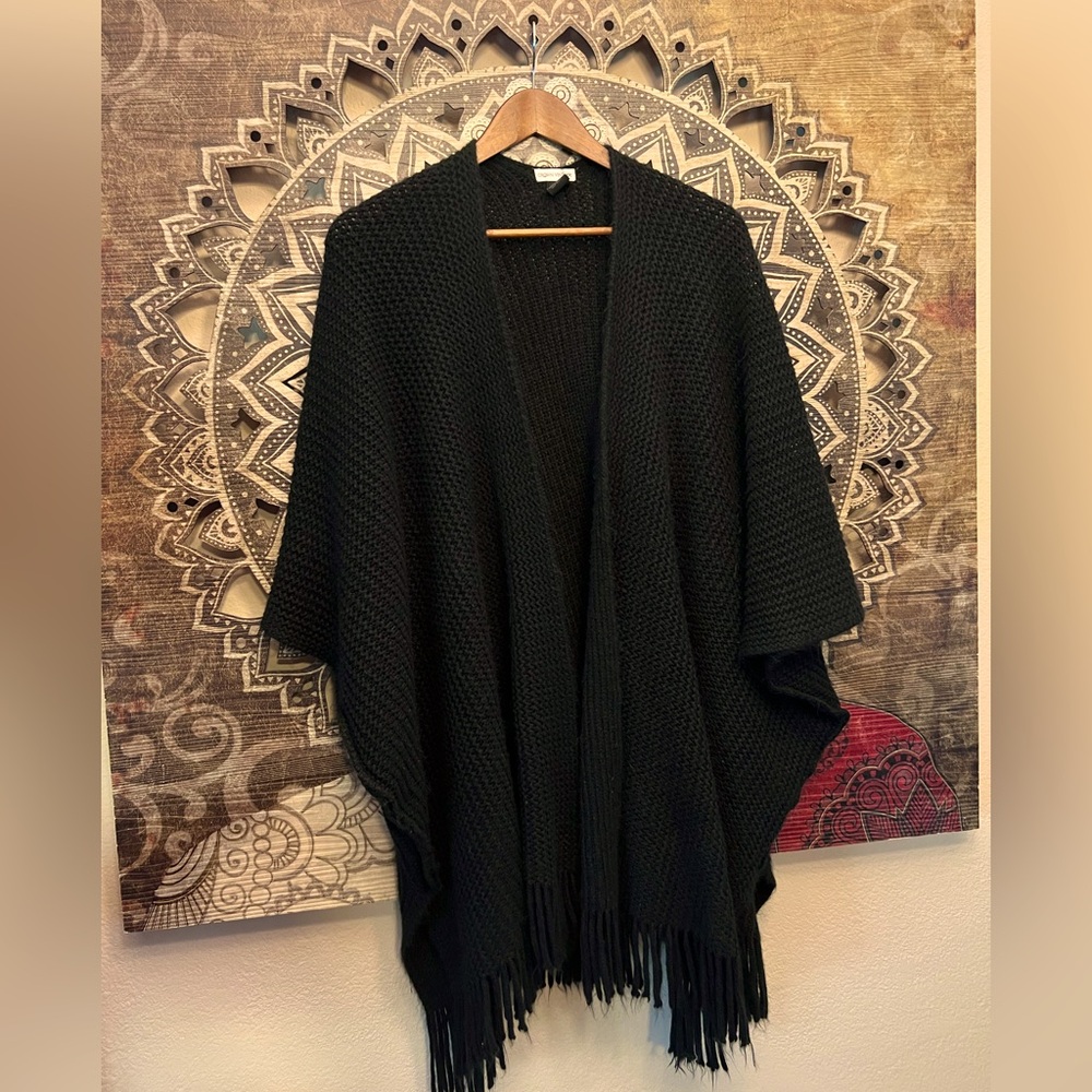 Crown Vintage BLACK SWEATER WRAP/ SHAWL